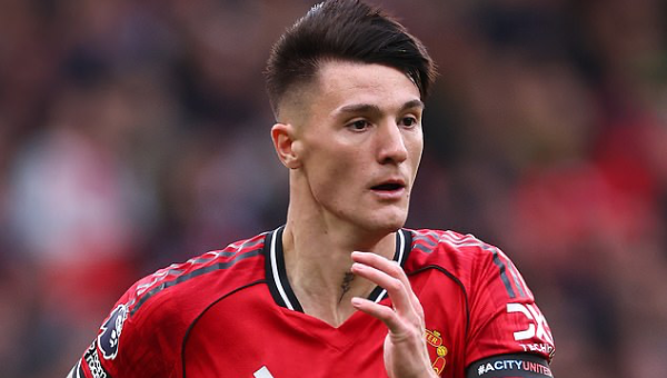 เนวิลล์ไม่ปลื้ม