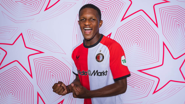 เรือเปิดศึก